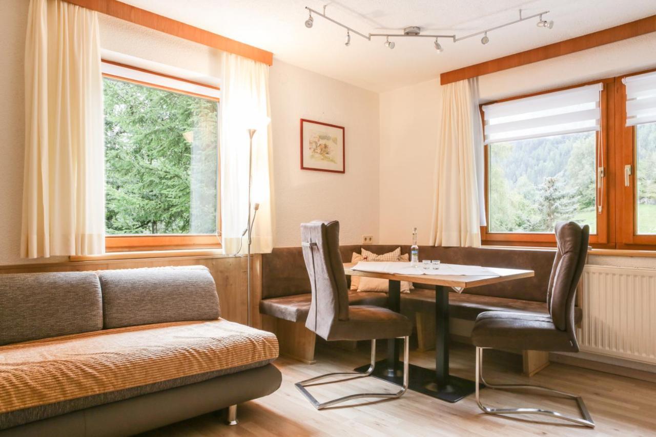 Ferienwohnungen Oetztal Sautens Exteriör bild